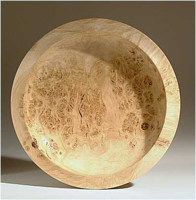 Platter in burr oak